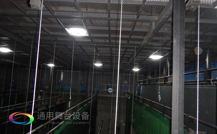 細節(jié)鑄就品質(zhì) 近二十年行業(yè)經(jīng)驗 舞臺吊桿 幕布吊桿 一字排層升降舞臺吊桿機 設備可定制