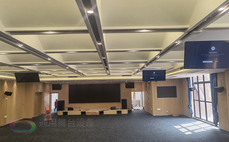 科技賦能，匠心筑造 通用舞臺吊桿承建南京某學院報告廳即將圓滿交付，打造現(xiàn)代化多功能學術殿堂